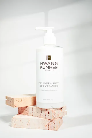 PRO HYDRA SOFT MILK CLEANSER 300ML